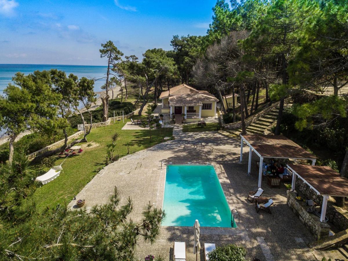 Azzuro Beach House - On The Beach & Private Pool, By Zantewize Vasilikos  Exterior photo